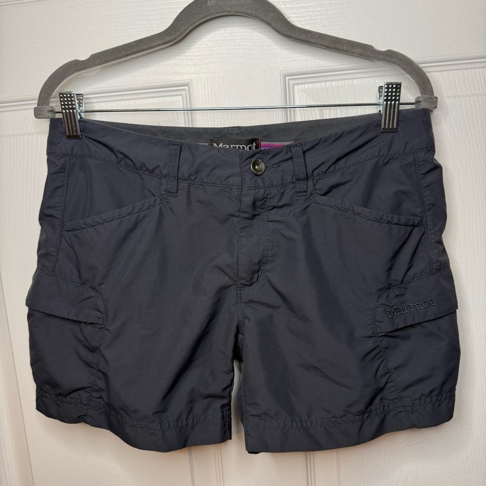 Marmot Women's Dark Gray Outdoor Hiking Shorts with Zipper Pocket Size 8 GUC